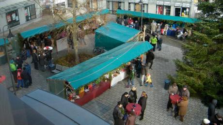 Gestern lockten die Stände viele Besucher zum Biberbacher Weihnachtsmarkt. Im Hintergrund ändert sich nach diesem Jahr einiges.
