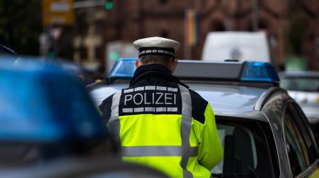 Die Polizeiinspektion Neu-Ulm ermittelt nun den Hergang von zwei Unfällen, die sich innerhalb von kurzer Zeit im Raum Elchingen/Nersingen ereignet haben.