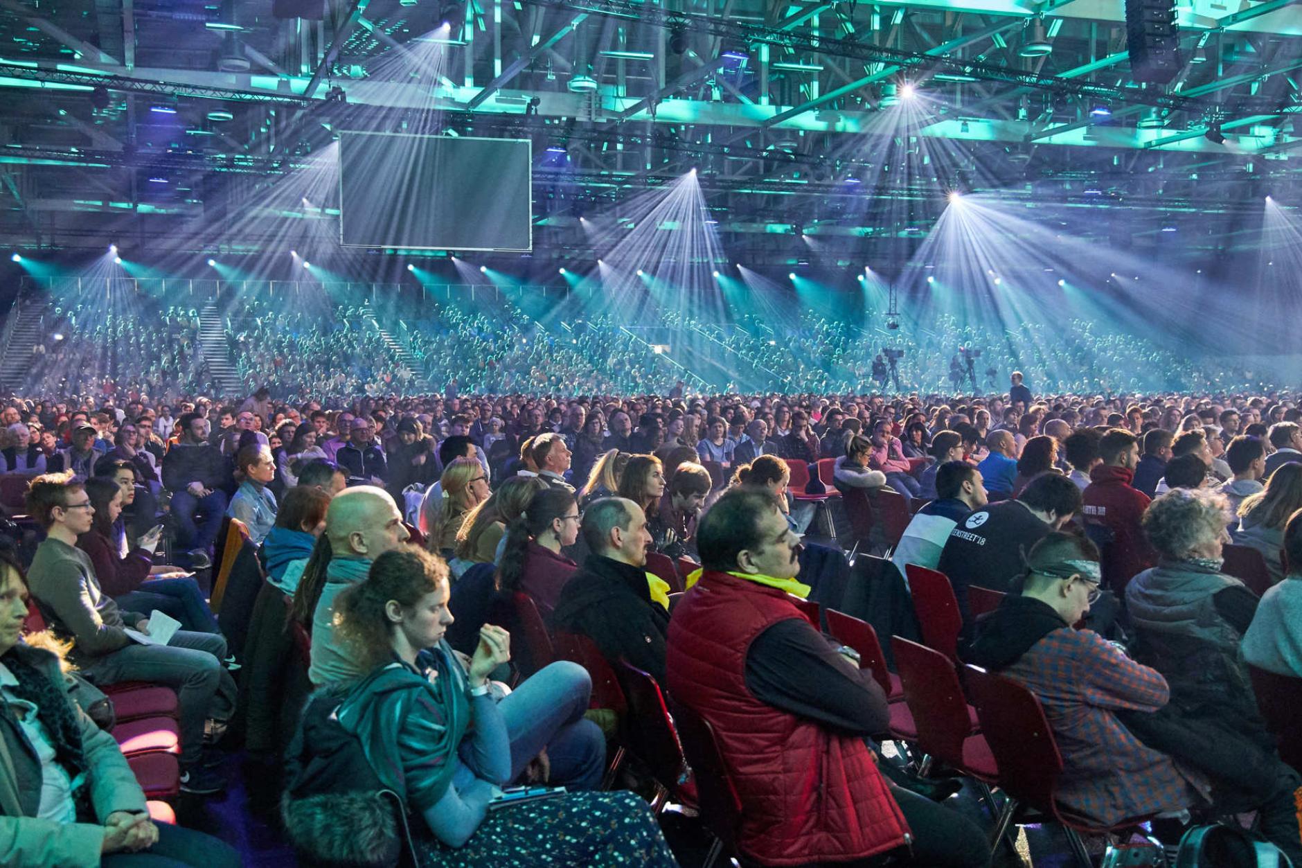 MehrKonferenz 2020 begeistert rund 12.000 Gläubige Augsburger Allgemeine