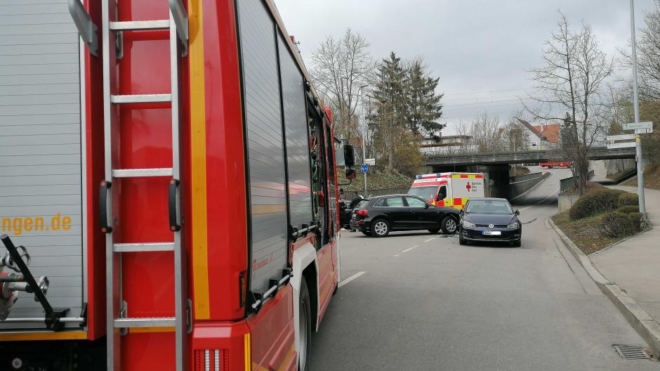Dillingen Unfall Unfall Dillingen Blechschaden Unterführung Bahnhofstraße