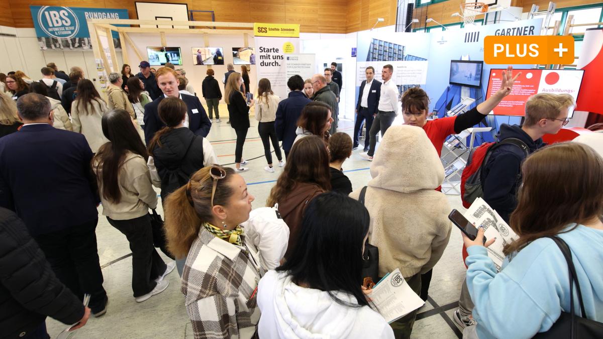 #Günzburg: Unternehmer werben in Günzburg auf der Infomesse Beruf und Studium