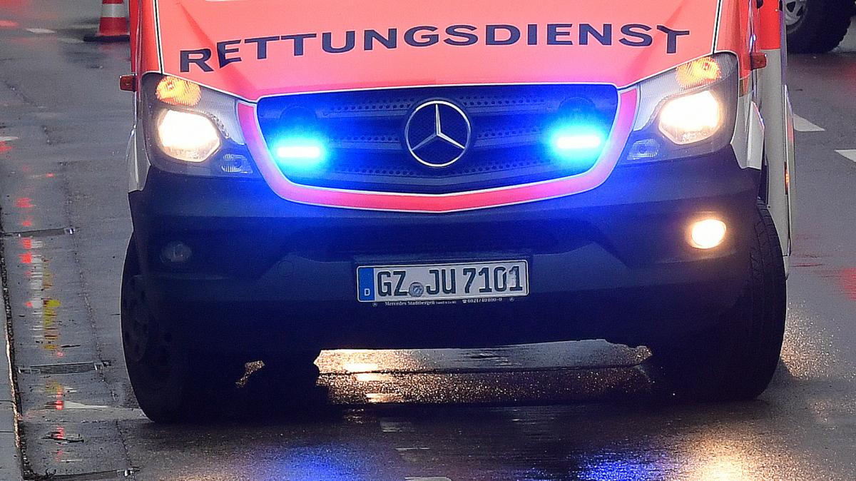 #Jugendliche wird in Günzburg von Auto erfasst und verletzt
