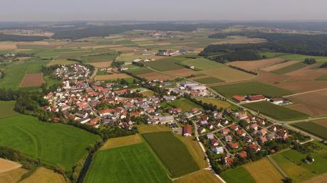 Blick auf Ziertheim und Teile von Dattenhausen. Im Heimat-Check landet die Gemeinde auf dem letzten Platz.