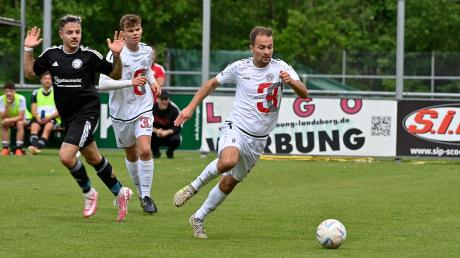 Der TSV Landsberg (weiße Trikots) kann in der Relegation in die Bezirksliga aufsteigen. 