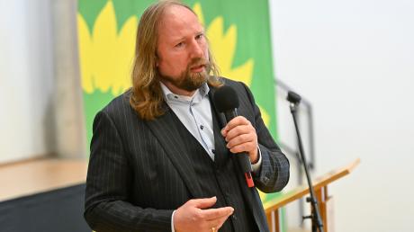 Zu einem Vortrag mit anschließender Diskussion kam der Grünen-Bundestagsabgeordnete Anton Hofreiter nach  Eresing.