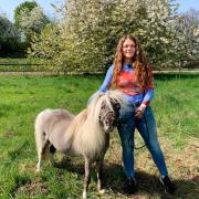 Pferdetrainerin und Reitlehrerin Chiara Maria (24) aus Oberfahlheim hofft bei "Bauer sucht Frau" ihren Traummann zu finden.
