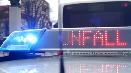 Ominöse Verkehrsunfallflucht in Neu-Ulm. Die Polizei fragt:  Wer hat etwas gesehen?