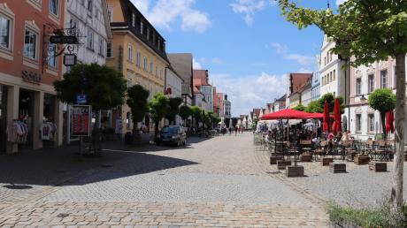 "Günzburg zum Probieren" heißt die Genusstour, die von der Tourist-Info Günzburg dieses Jahr erstmals angeboten wird. Rund um den Marktplatz gibt es dabei viel zu entdecken.