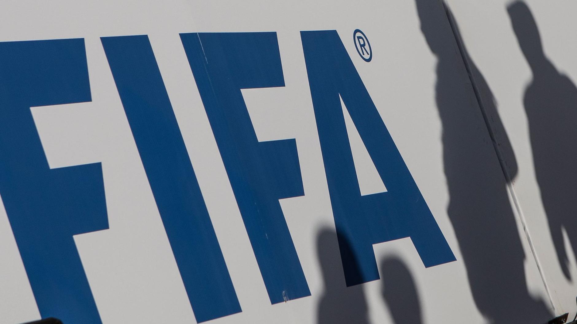 Fußball Weltverband Fifa Council Bestätigt Ausschluss Russischer Teams