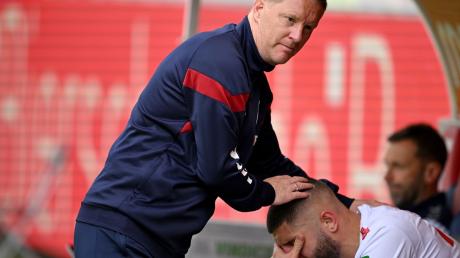 Der 1. FC Köln hat den Vertrag mit Trainer Timo Schultz nicht verlängert.