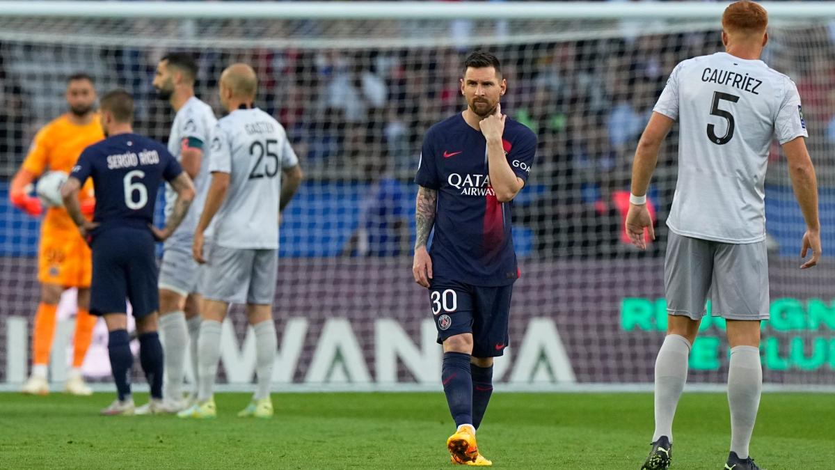 #Pfiffe und Pleite für Messi bei Paris-Abschied