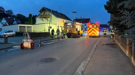 Einige Feuerwehren aus dem südlichen Landkreis Günzburg waren in Münsterhausen im Einsatz. 