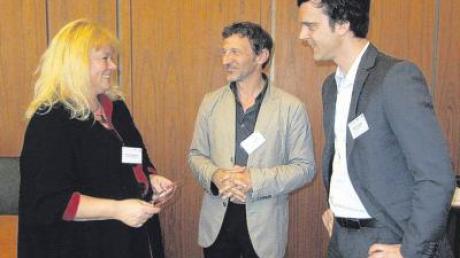 Patricia Montbrun (links) traf bei der Regionalkonferenz unter anderem mit Dr. Gerd Walter (Institut für sozialökonomische Strukturanalysen) und Oliver Schwab (Gesellschaft für soziale Unternehmensberatung) zusammen. 