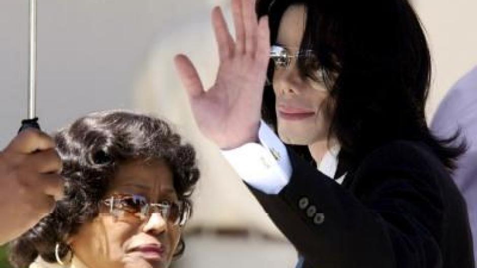 30++ Michael jackson leiche bild , Nach dem Tod des King of Pop Kampf um Michael Jacksons Erbe