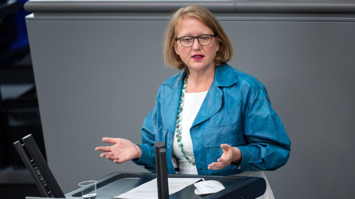 #Grünen-Finanzexpertin: Lisa Paus soll neue Familienministerin werden