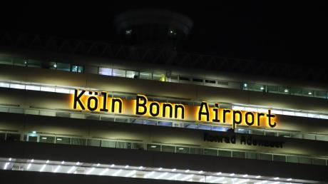 Am Flughafen Köln/Bonn wurde ein Mann festgenommen. Er soll ein mutmaßlicher IS-Unterstützer sein.