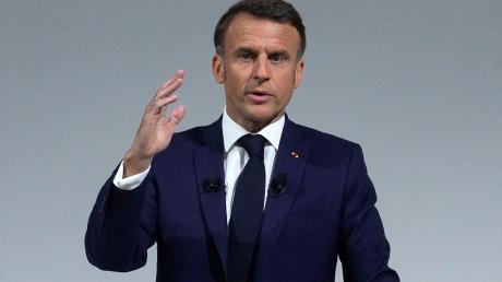Der französische Präsident Emmanuel Macron hatte als Reaktion auf die Niederlage seiner liberalen Kräfte bei der Europawahl die Nationalversammlung aufgelöst.
