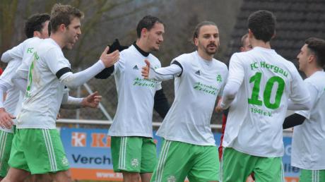 Viel Grund zum Jubeln hatte der Bezirksliga-Aufsteiger FC Horgau. Die Kleeblätter sind auf Rang vier die beste Mannschaft aus dem Augsburg Land und die Überraschung der bisherigen Saison. 